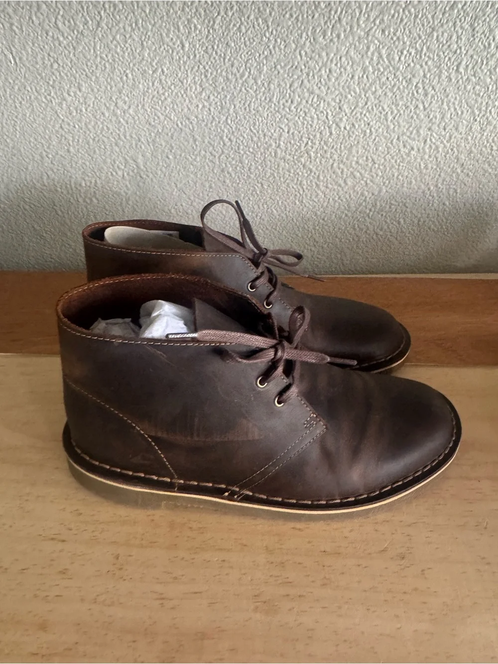 CLARKS Men's Leather shepton Boots In beeswax brown size 7.5